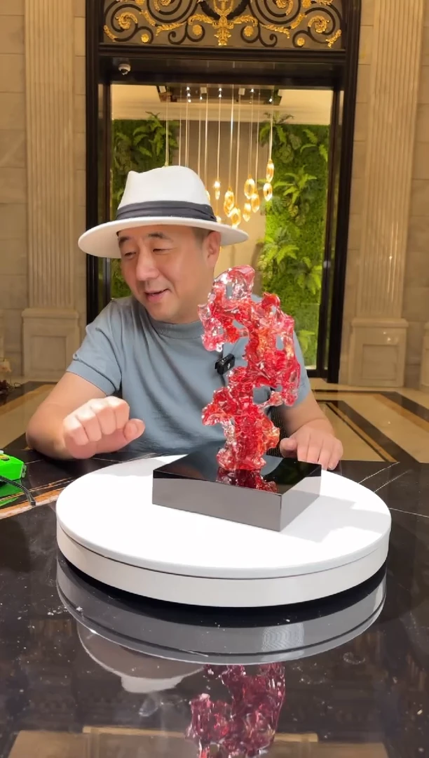 【闪购商品】摆件小号金红太湖石摆件+14*16黑底座