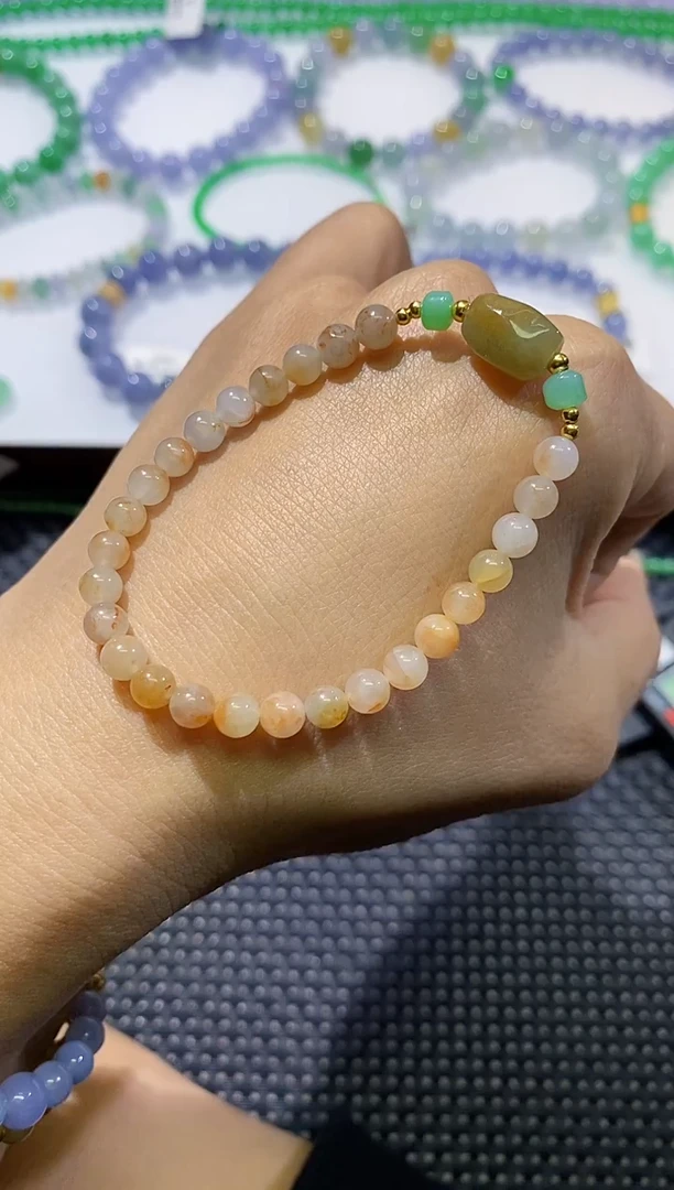 散珠翡翠卡5加洒金手串