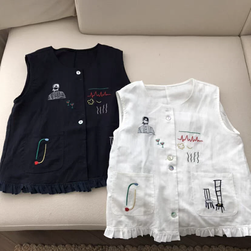 引流款⭐新款时尚百搭小众设计绣花无袖洋气上衣