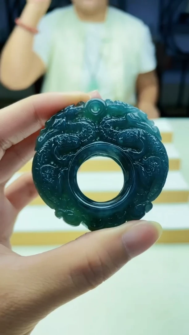 颈饰未镶嵌翡翠09240274