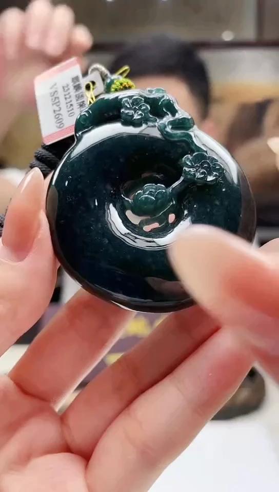 吊坠(不含链)未镶嵌翡翠38