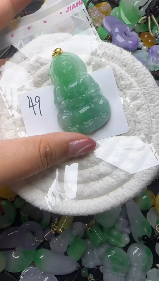 颈饰未镶嵌翡翠缅甸翡翠吊坠