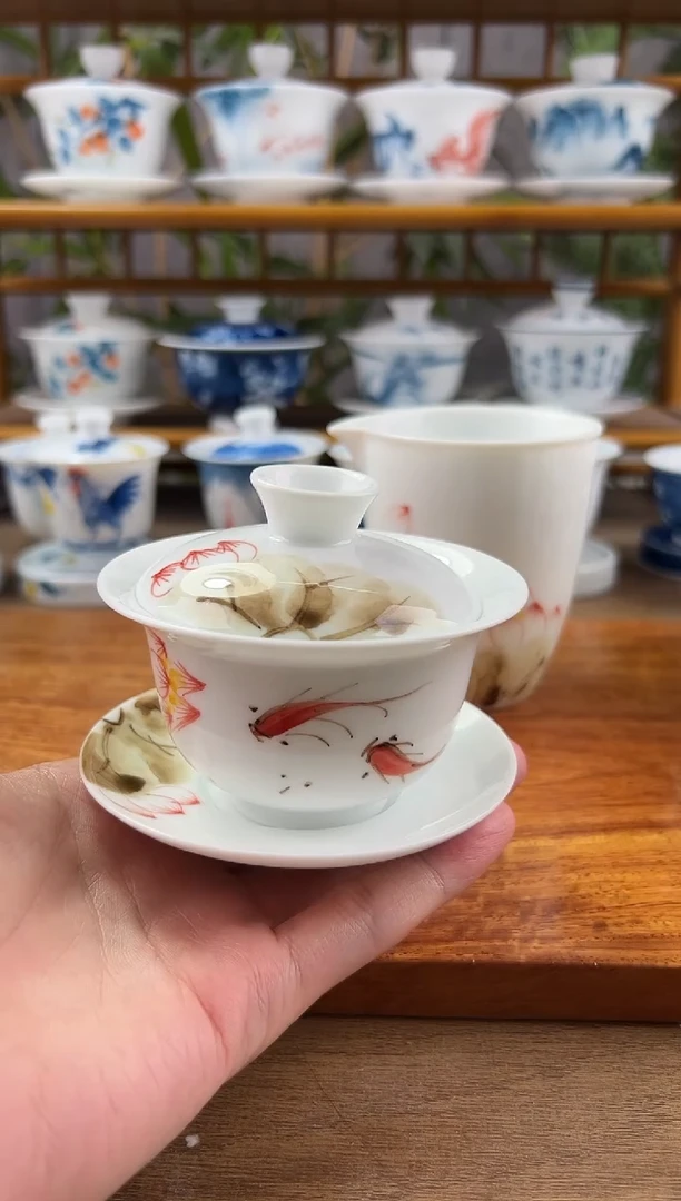 【闪购商品】全品红鱼荷花130ml三才盖碗