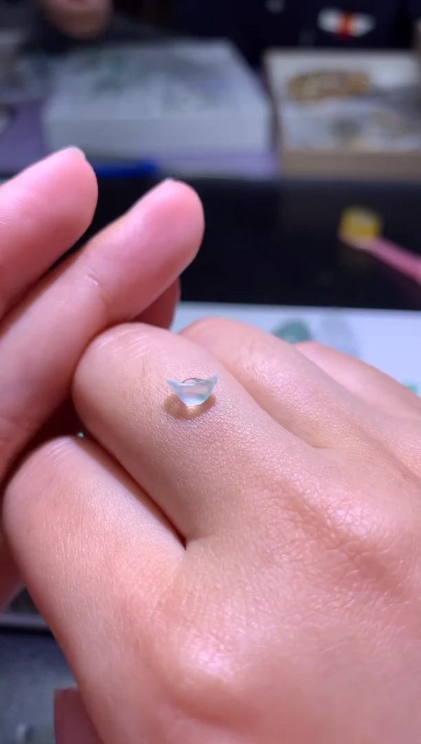 定制翡翠未镶嵌毛货