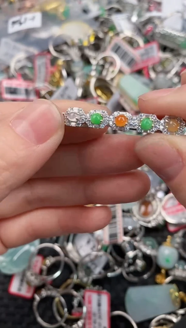 银S925镶嵌戒指翡翠999           4