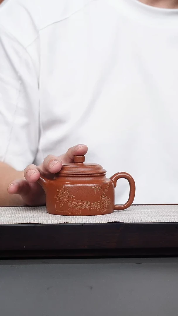 茶壶紫砂鹅黄朱泥刻绘德钟