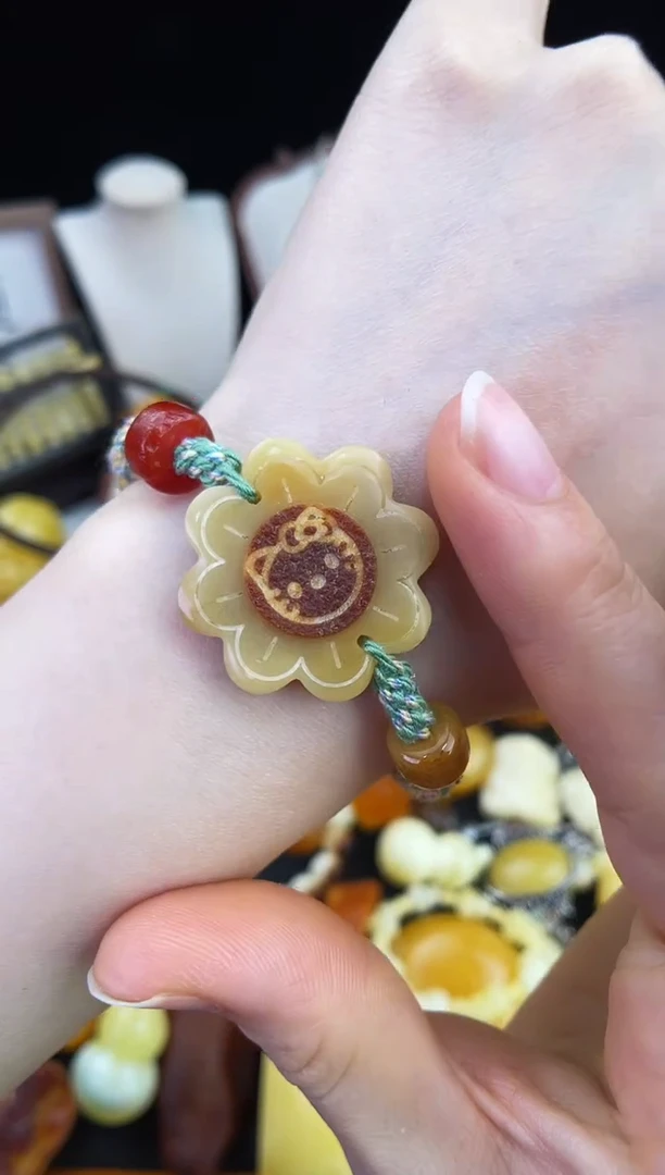 琥珀未镶嵌珠宝奇石柒月