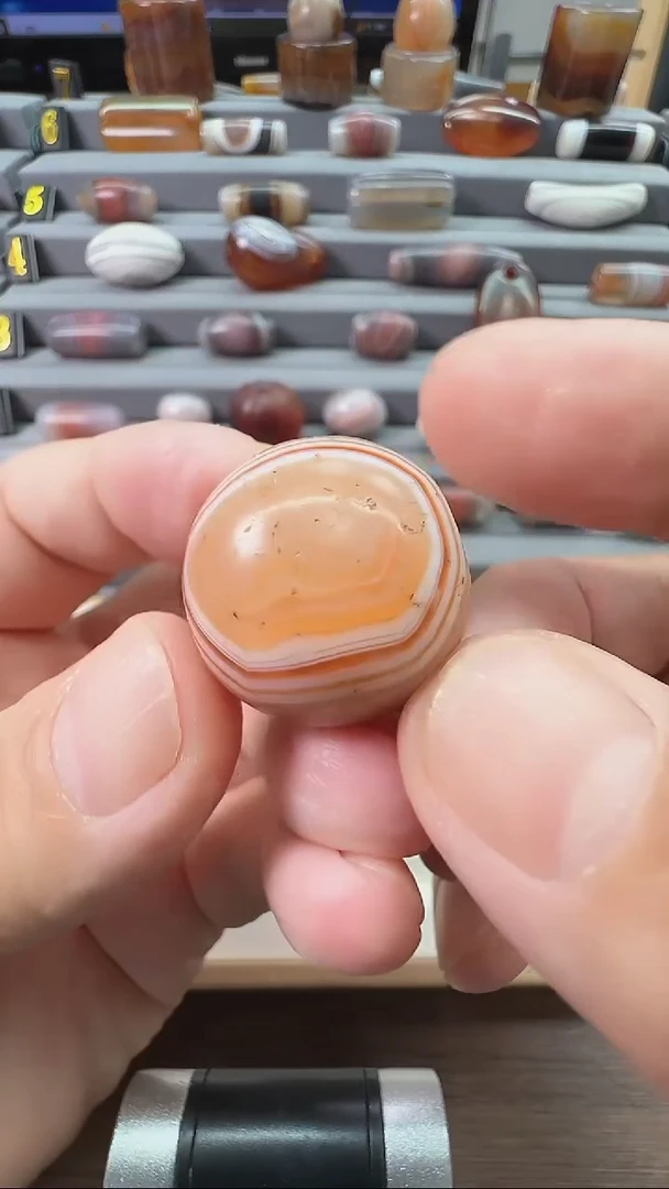 未镶嵌颈饰玛瑙/玉髓玛瑙26