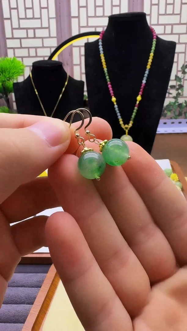 翡翠14K金镶嵌耳饰E96