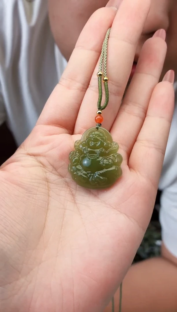 和田玉未镶嵌颈饰拍一发一