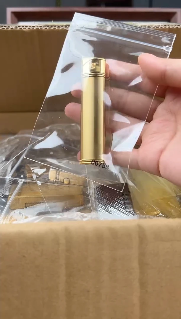 辉****哥【老张回血】中古打火机