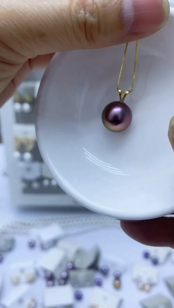 【闪购商品】淡水珍珠颈饰18K金镶嵌紫路