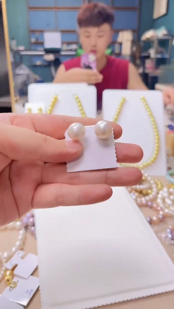 未镶嵌淡水珍珠耳饰379号13-14mm