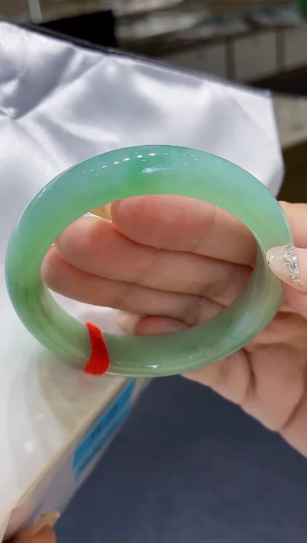 未镶嵌手镯翡翠翡翠手镯52