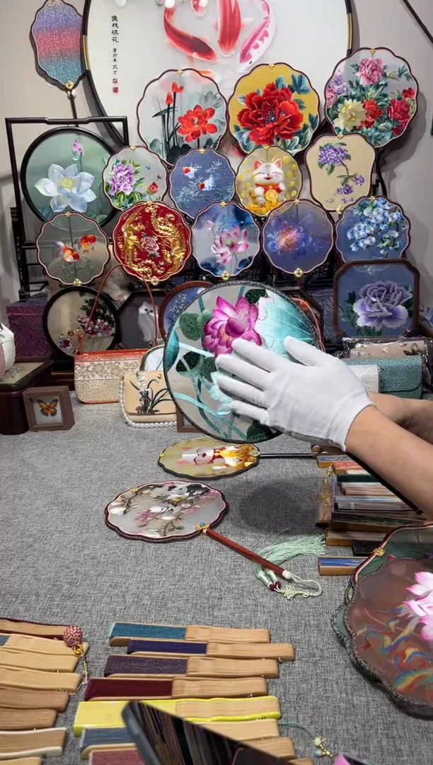 刺绣圆****乐纯手工苏绣艺术品