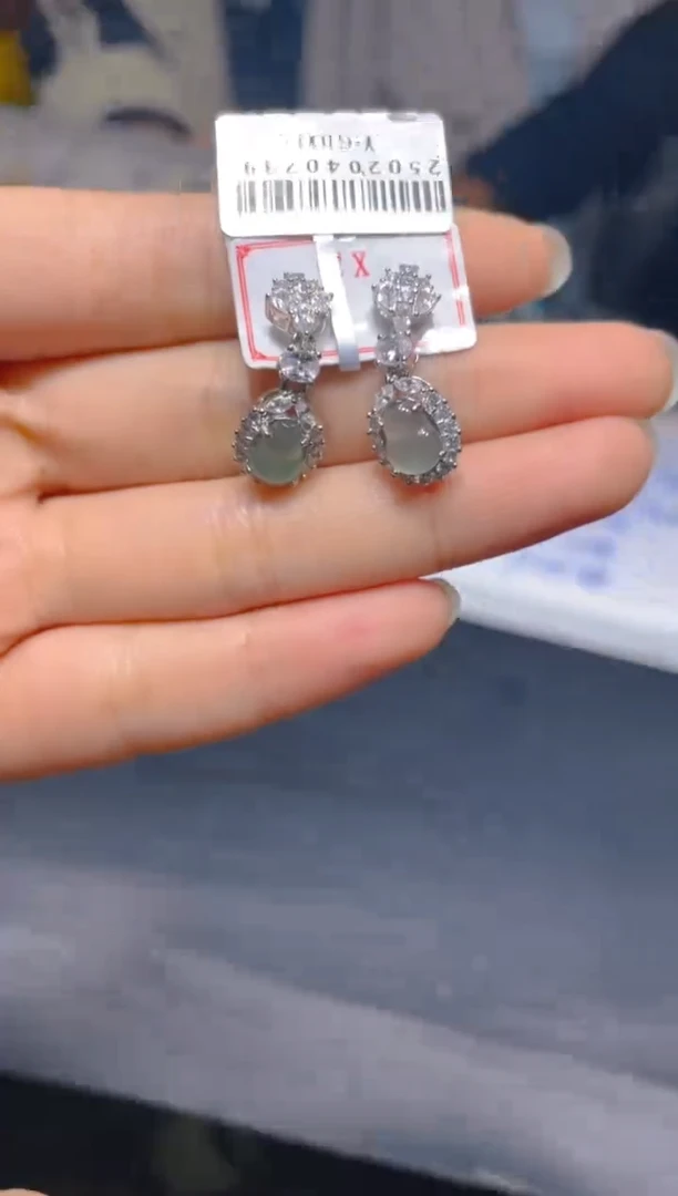 【闪购商品】定制翡翠未镶嵌3定制翡翠多样性发其一