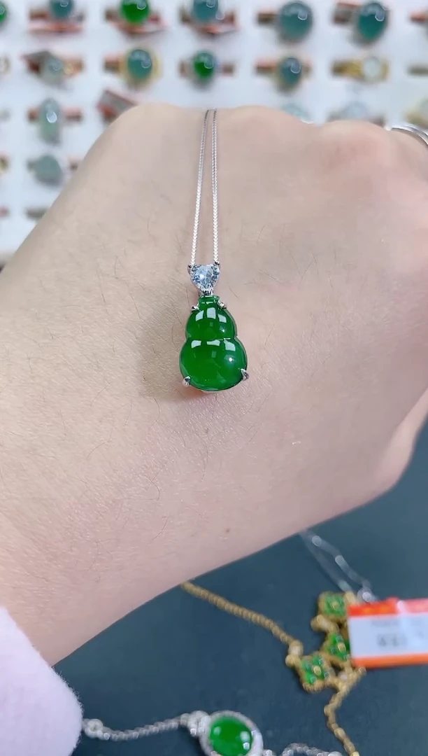 颈饰银S925镶嵌翡翠 天然翡翠