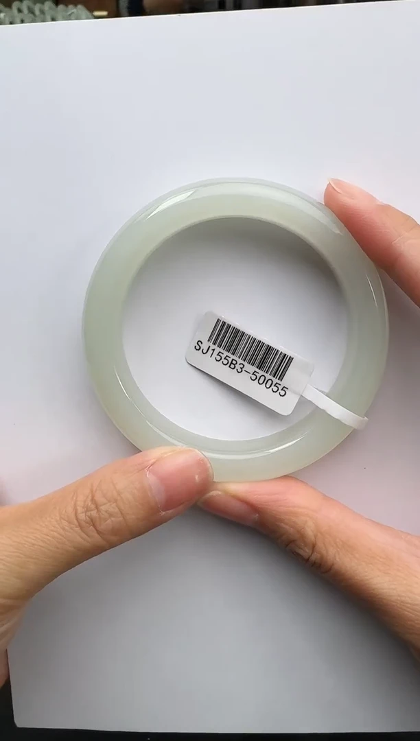 未镶嵌手镯和田玉55