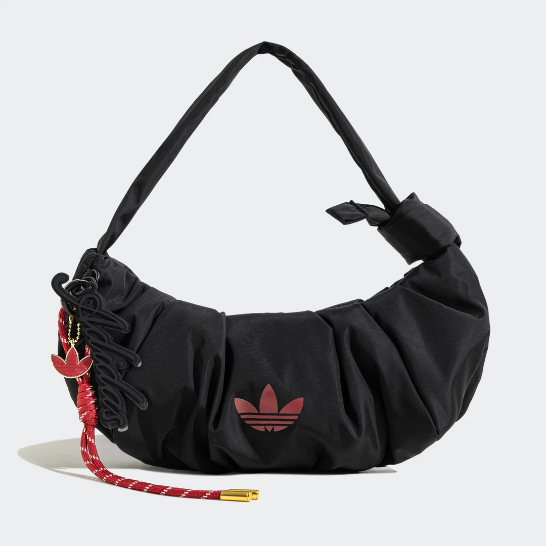 adidas三叶草CNY新年款包休闲单肩饺子包JY8573