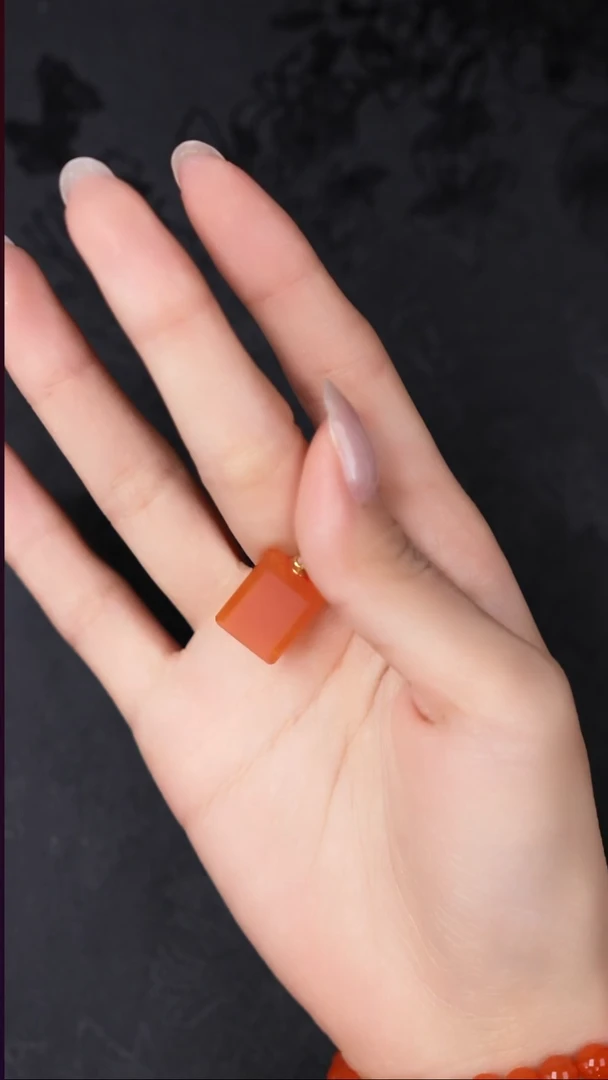 银S925镶嵌南红玛瑙挂件工厂抛货 不退不换 多样性发其1