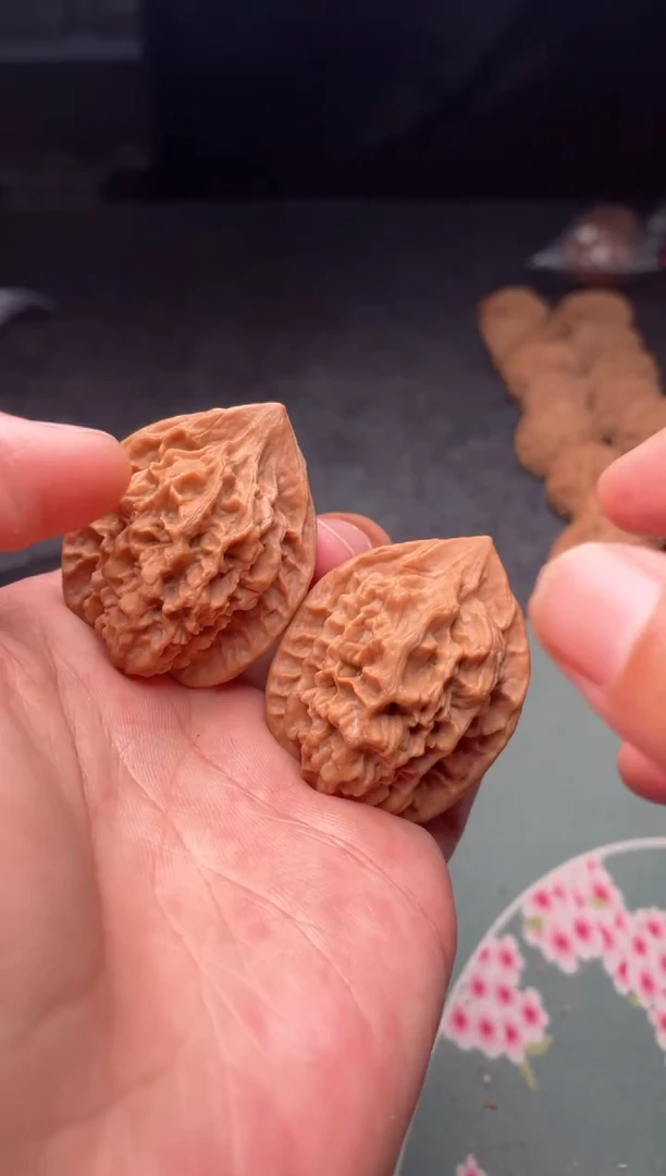 把件文玩核桃a170  龙纹   34尺