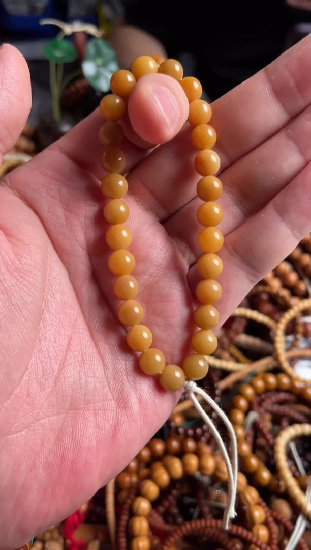 白玉菩提吊坠王胖子文玩工作室菩提根9左右圆珠