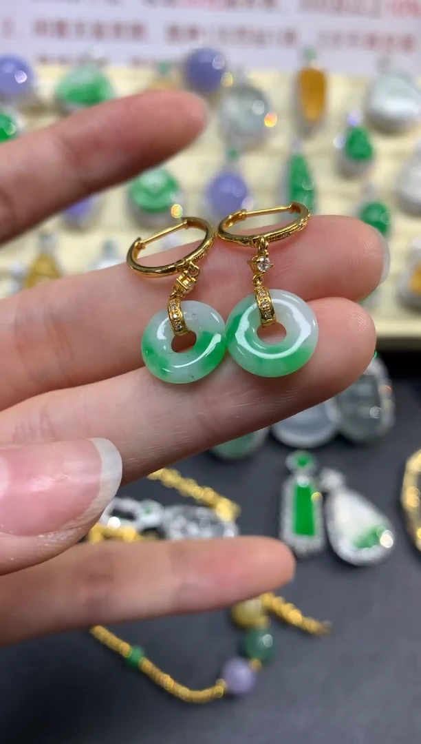 翡翠18K金镶嵌耳饰耳饰|1800+180