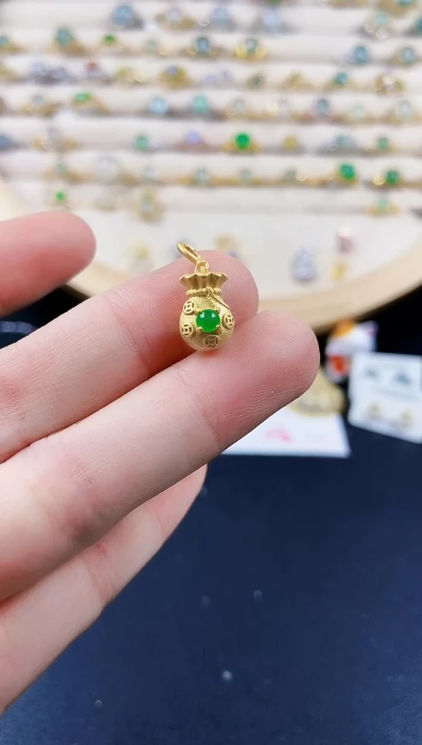 翡翠银S925镶嵌颈饰123849