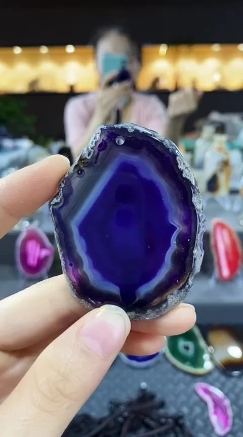 未镶嵌颈饰玛瑙/玉髓米*奇玛瑙