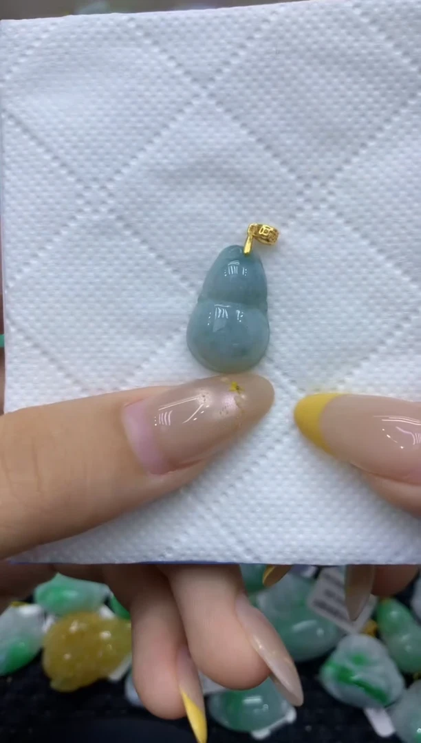 颈饰未镶嵌翡翠天然缅甸翡翠A货