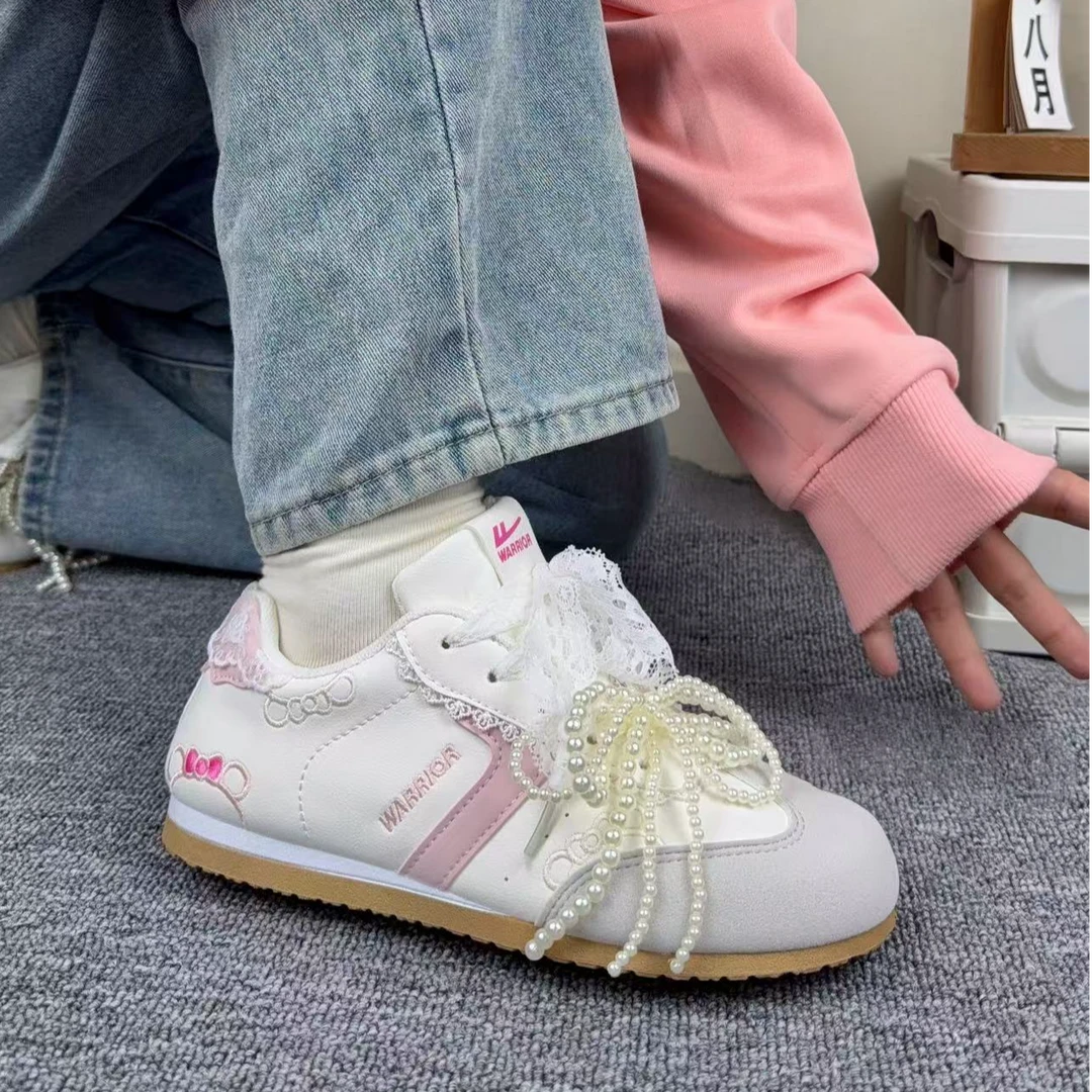 回力女鞋2025新款爆改德训鞋蕾丝蝴蝶结KT猫刺绣百搭板鞋休闲鞋潮