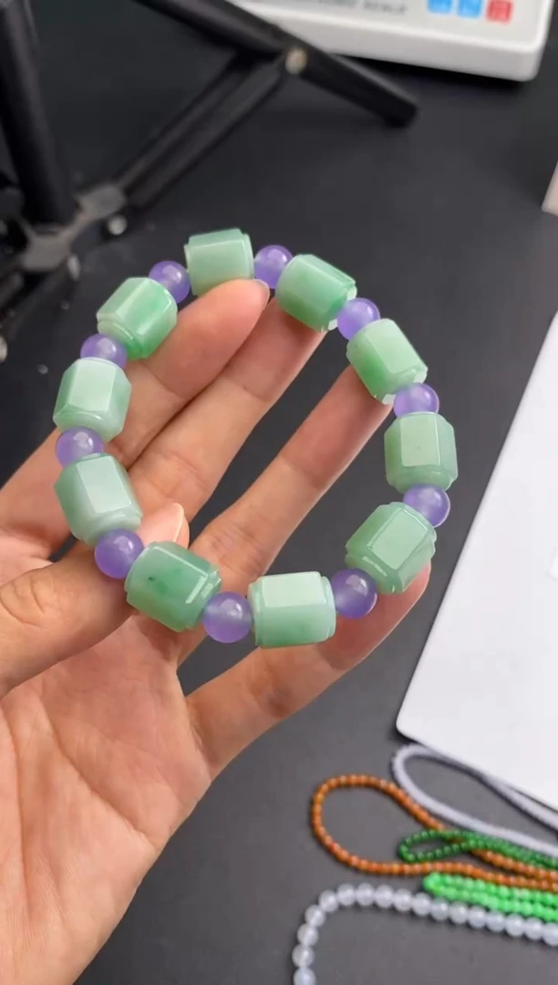 【闪购商品】定制翡翠未镶嵌模式推广期24小时鉴赏期