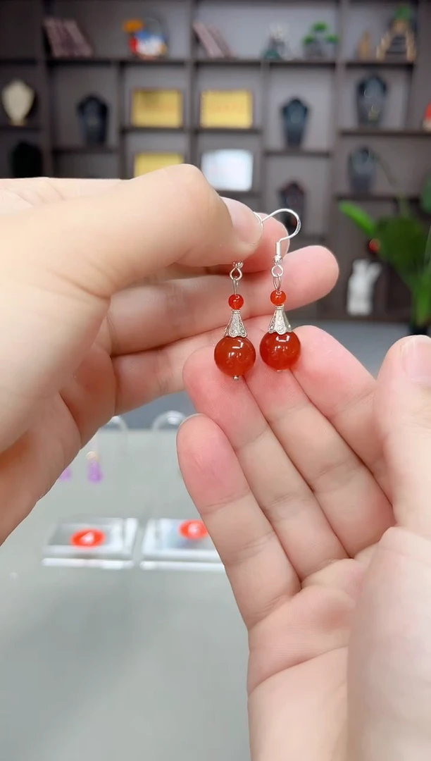 未镶嵌耳饰玛瑙/玉髓713000