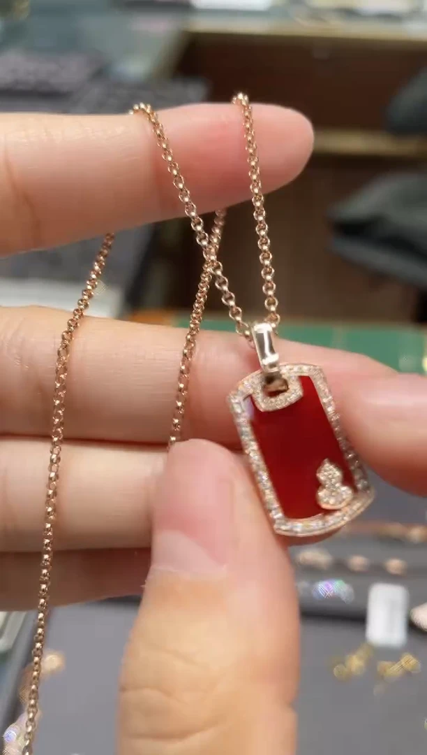 【闪购商品】玛瑙/玉髓颈饰18K金镶嵌X葫芦项链