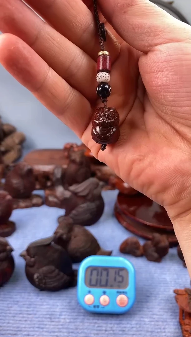 檀香紫檀（小叶紫檀）木*龙宝