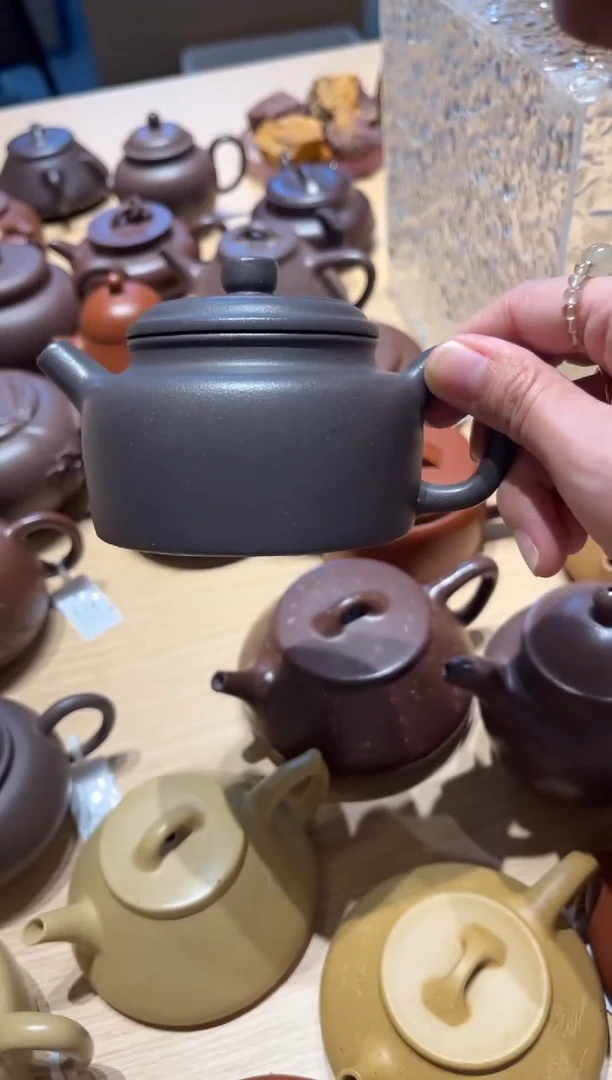 茶壶紫砂钢**儿德中