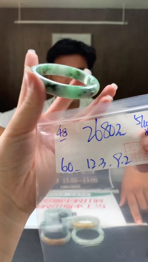未镶嵌手镯翡翠谦*姐翡翠手镯 下单联系小耳机#48