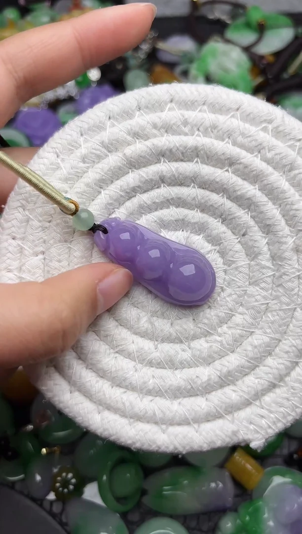 颈饰未镶嵌翡翠缅甸翡翠吊坠