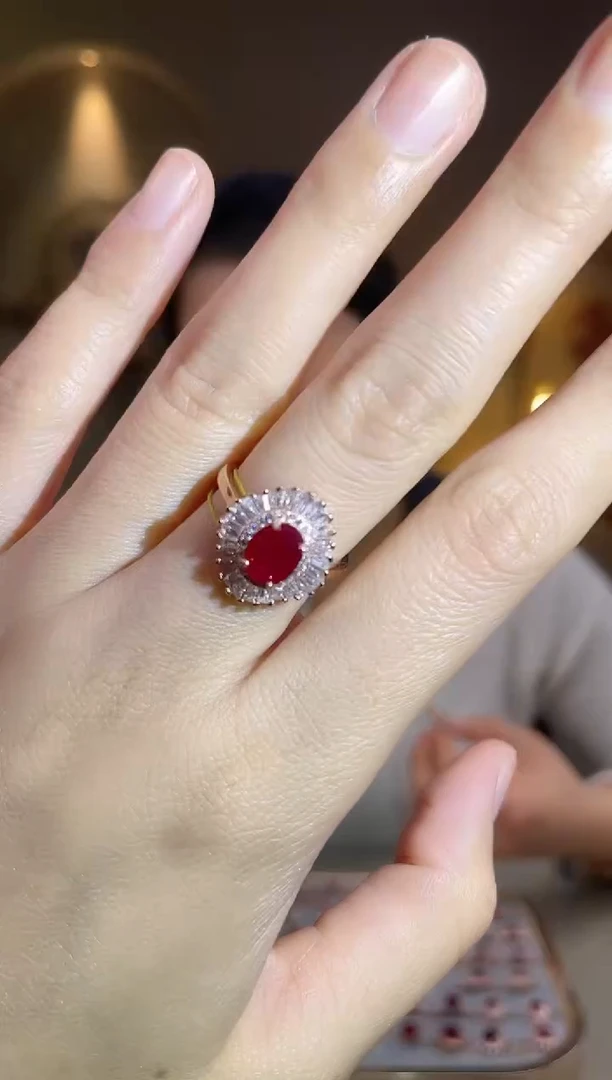 银S925镶嵌手饰红宝石手饰