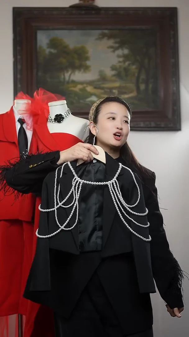 肩链艺桐轩儿童朝服