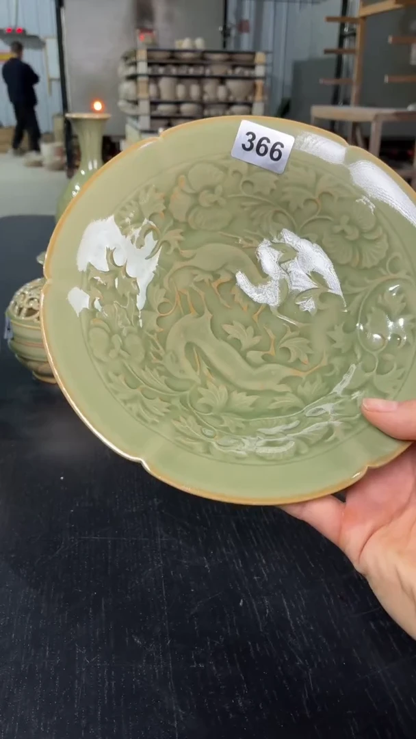 耀州窑仰山双鹿盘微瑕