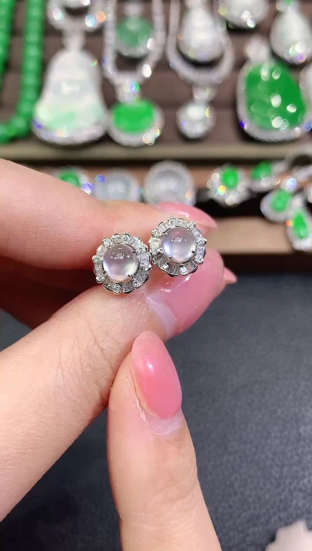 18K金镶嵌翡翠耳饰C99