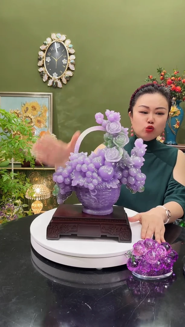 玉紫葡萄   提篮