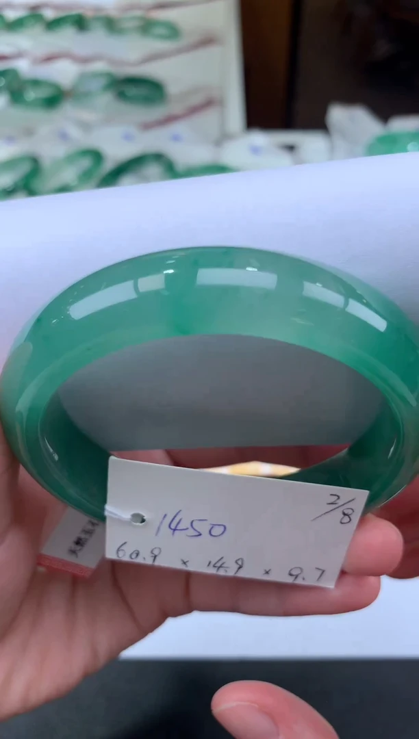 【闪购商品】石英质玉手镯未镶嵌天然玉石非洲翠手镯