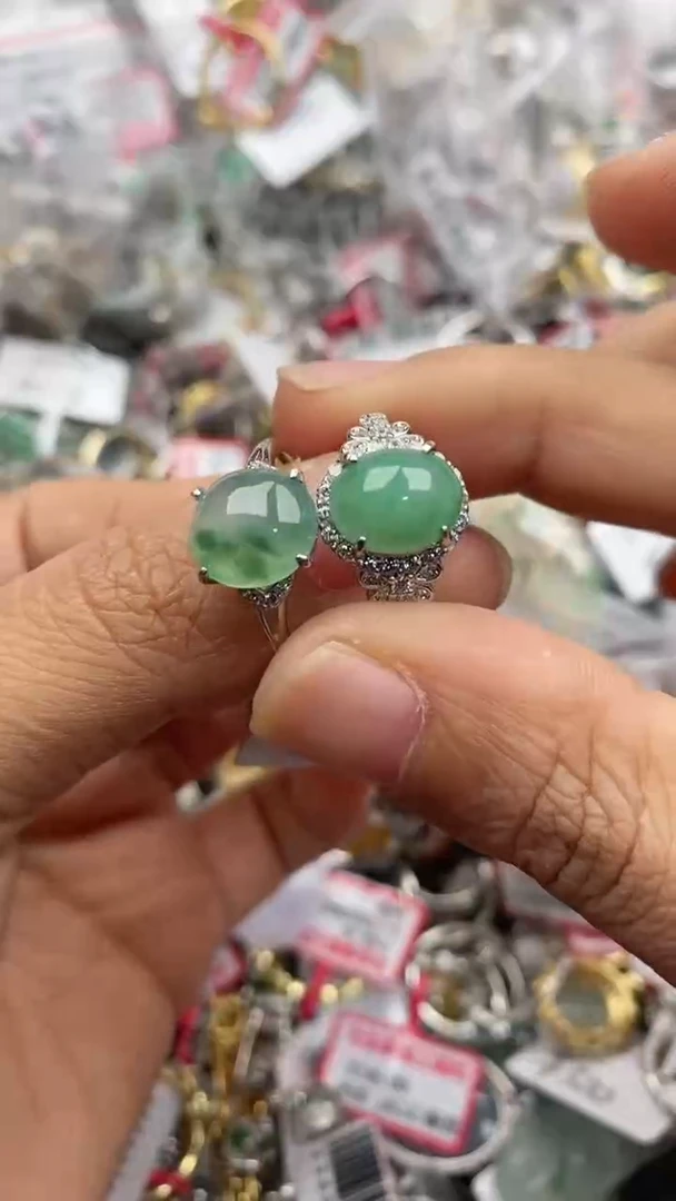 银S925镶嵌戒指翡翠111             7