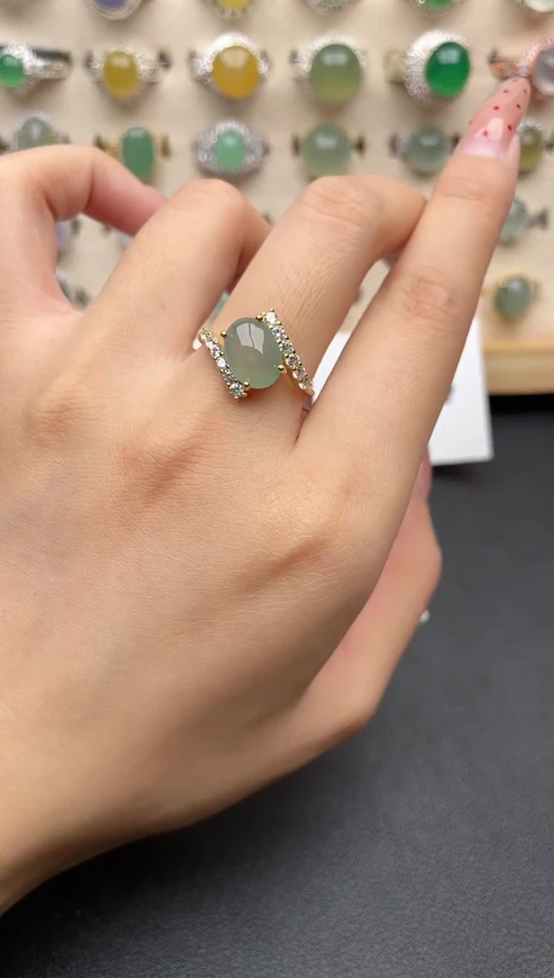 【闪购商品】翡翠戒指银S925镶嵌一物一证一礼盒