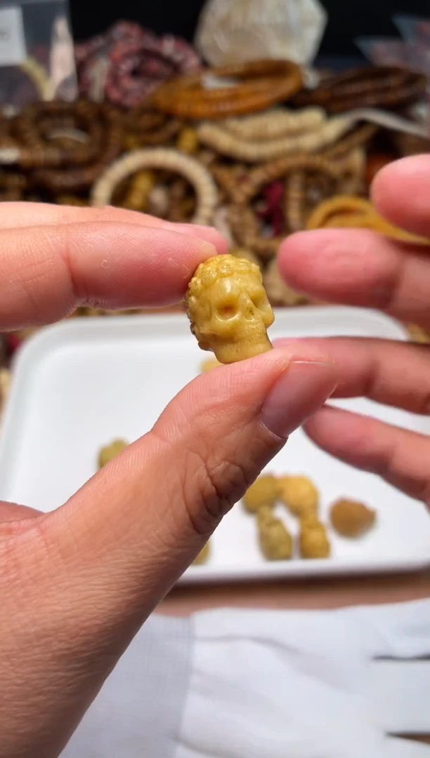 鹿骨其他P1255-鹿角雕刻尸陀林