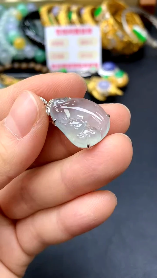 颈饰18K金镶嵌翡翠222-中国好珍宝