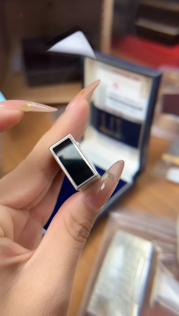 纯铜带盒  登喜路5代银黑