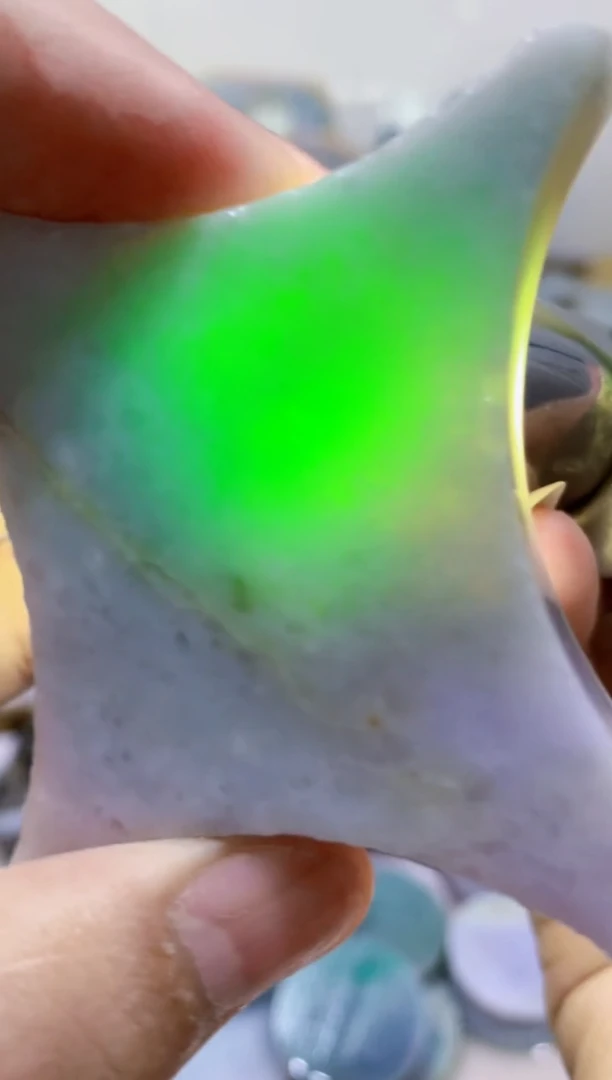 翡翠裸石0蒙0翡翠珠宝203